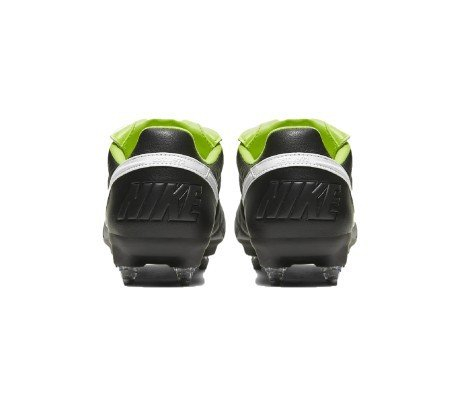 THE NIKE PREMIER II SG-PRO AC